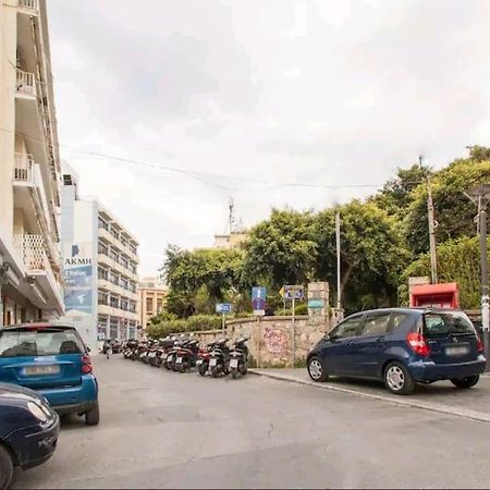 Cozy Apartment In The Heart Of The City كاندية المظهر الخارجي الصورة